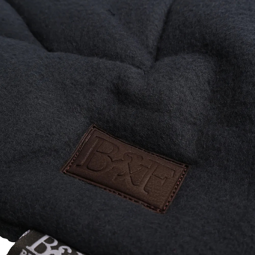 Benji & Flo Essential Fleece Dog Bed
